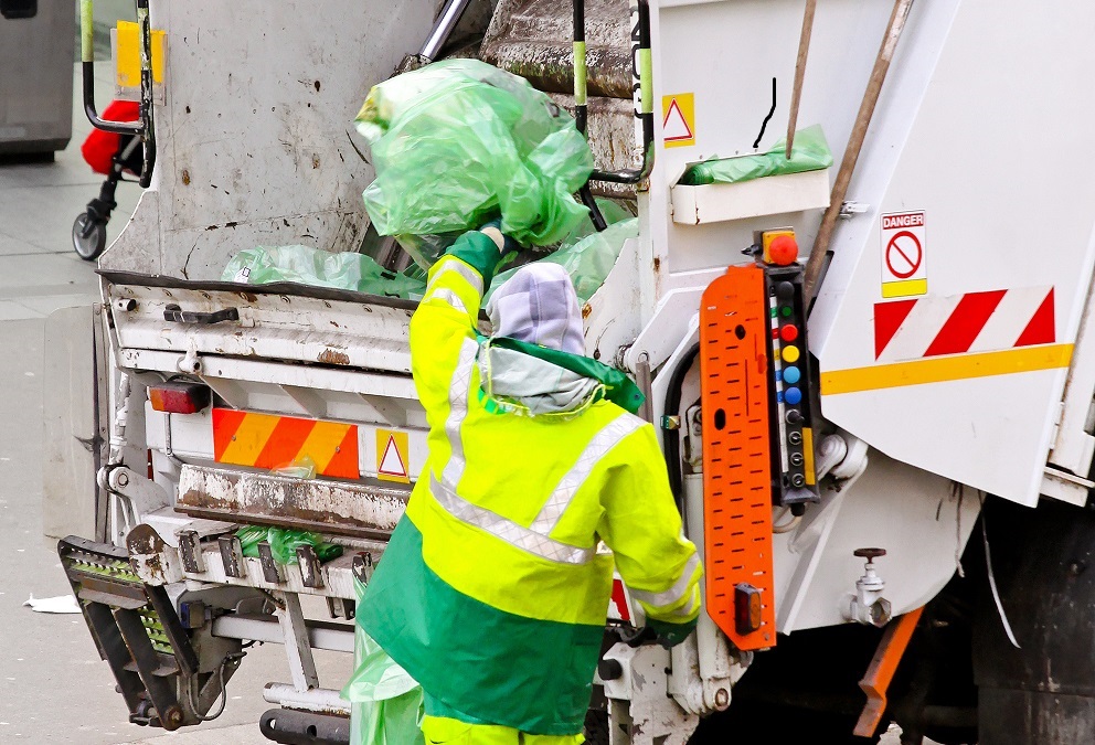 ASM cerca operai addetti alla raccolta rifiuti e operai addetti alla raccolta rifiuti con la mansione di “autisti di mezzi”